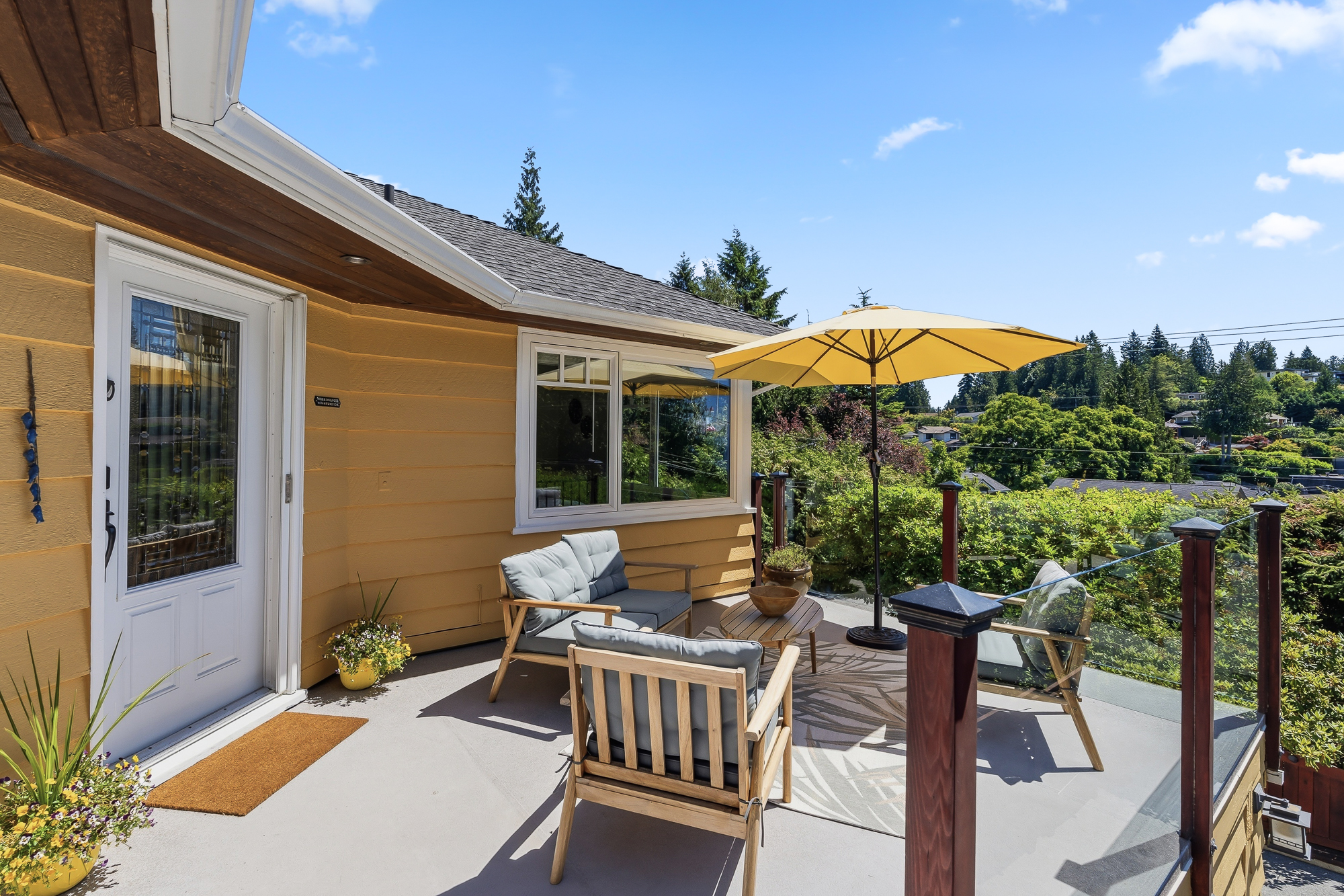 6577 Marine Drive